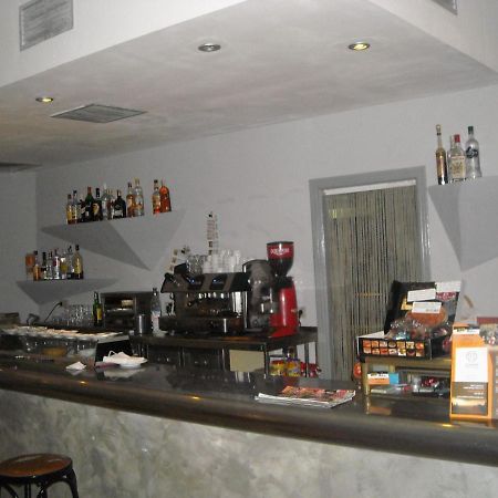 Hostal La Ponderosa Sancti Spiritus  ภายนอก รูปภาพ