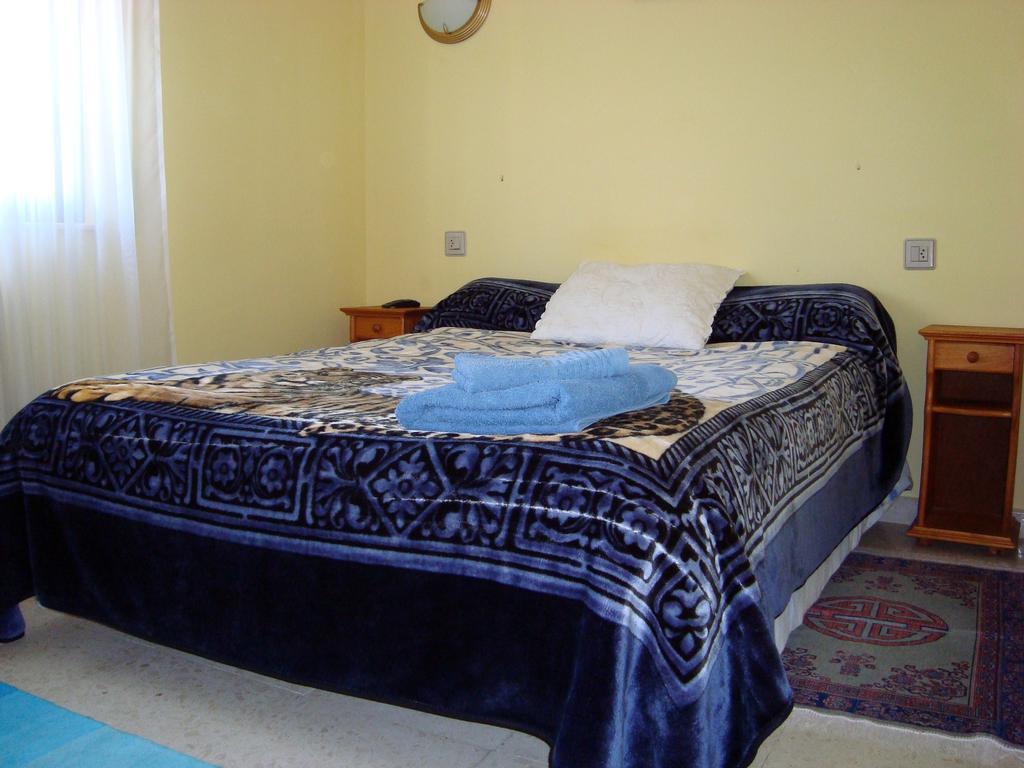 Hostal La Ponderosa Sancti Spiritus  ห้อง รูปภาพ