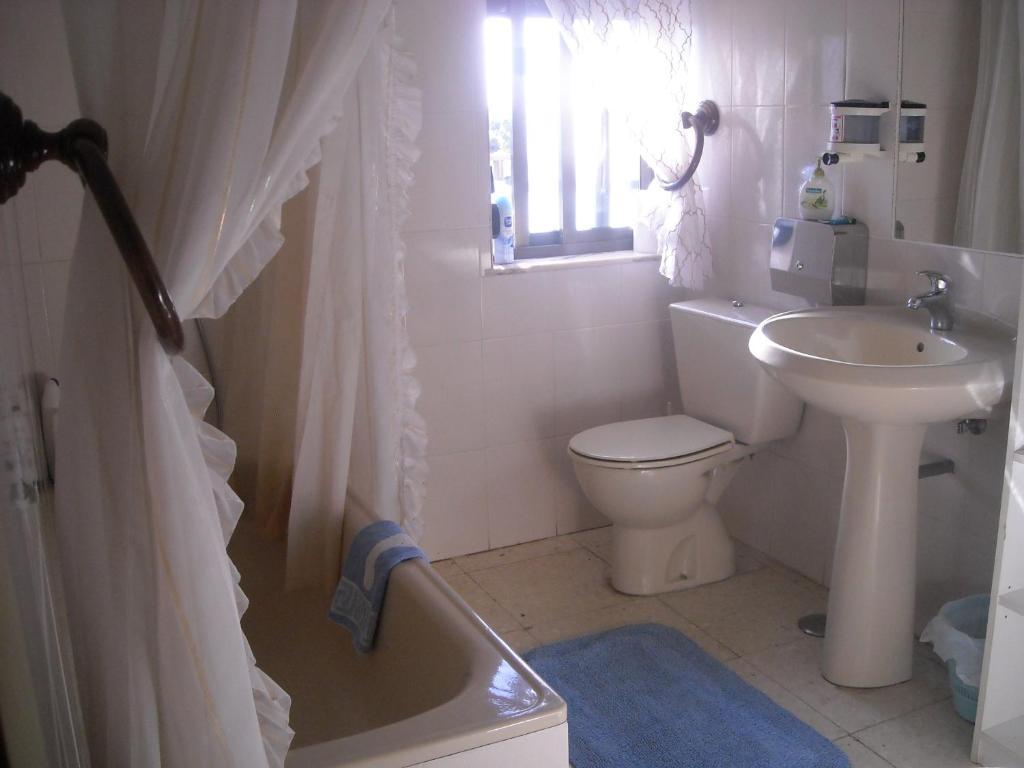 Hostal La Ponderosa Sancti Spiritus  ภายนอก รูปภาพ