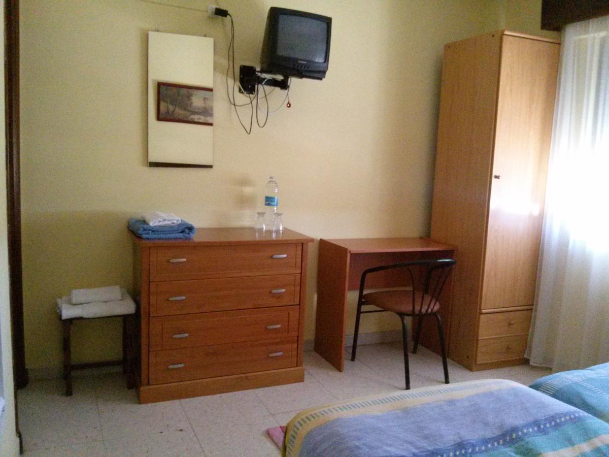 Hostal La Ponderosa Sancti Spiritus  ภายนอก รูปภาพ