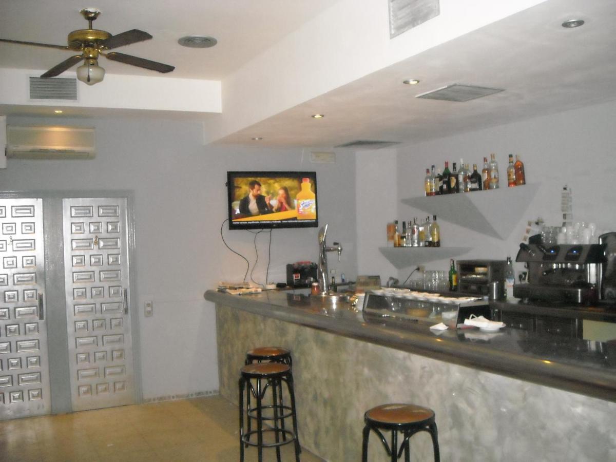Hostal La Ponderosa Sancti Spiritus  ภายนอก รูปภาพ
